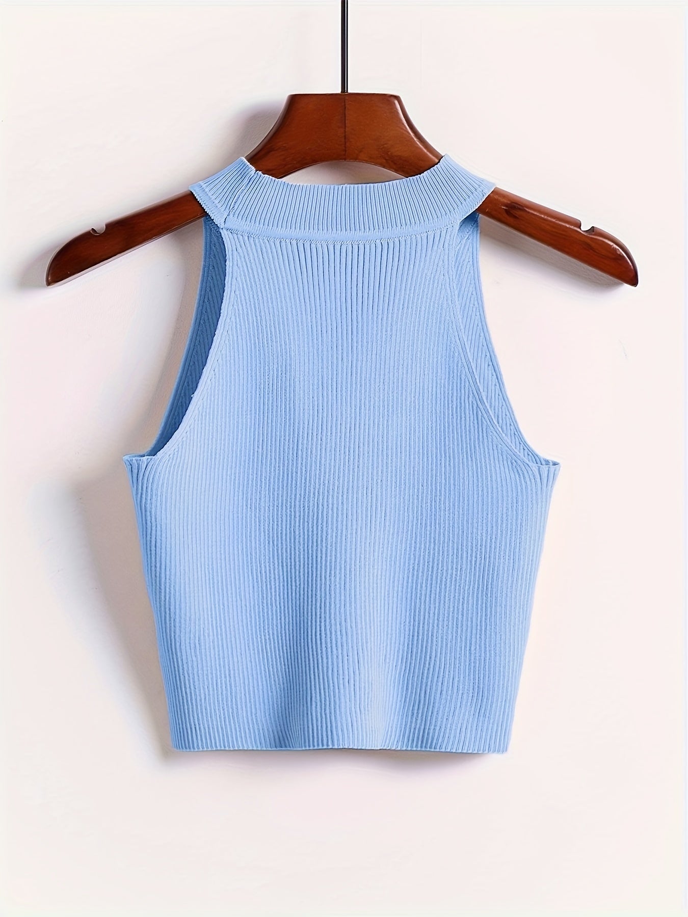 Top côtelé noir à col montant – Élégance intemporelle