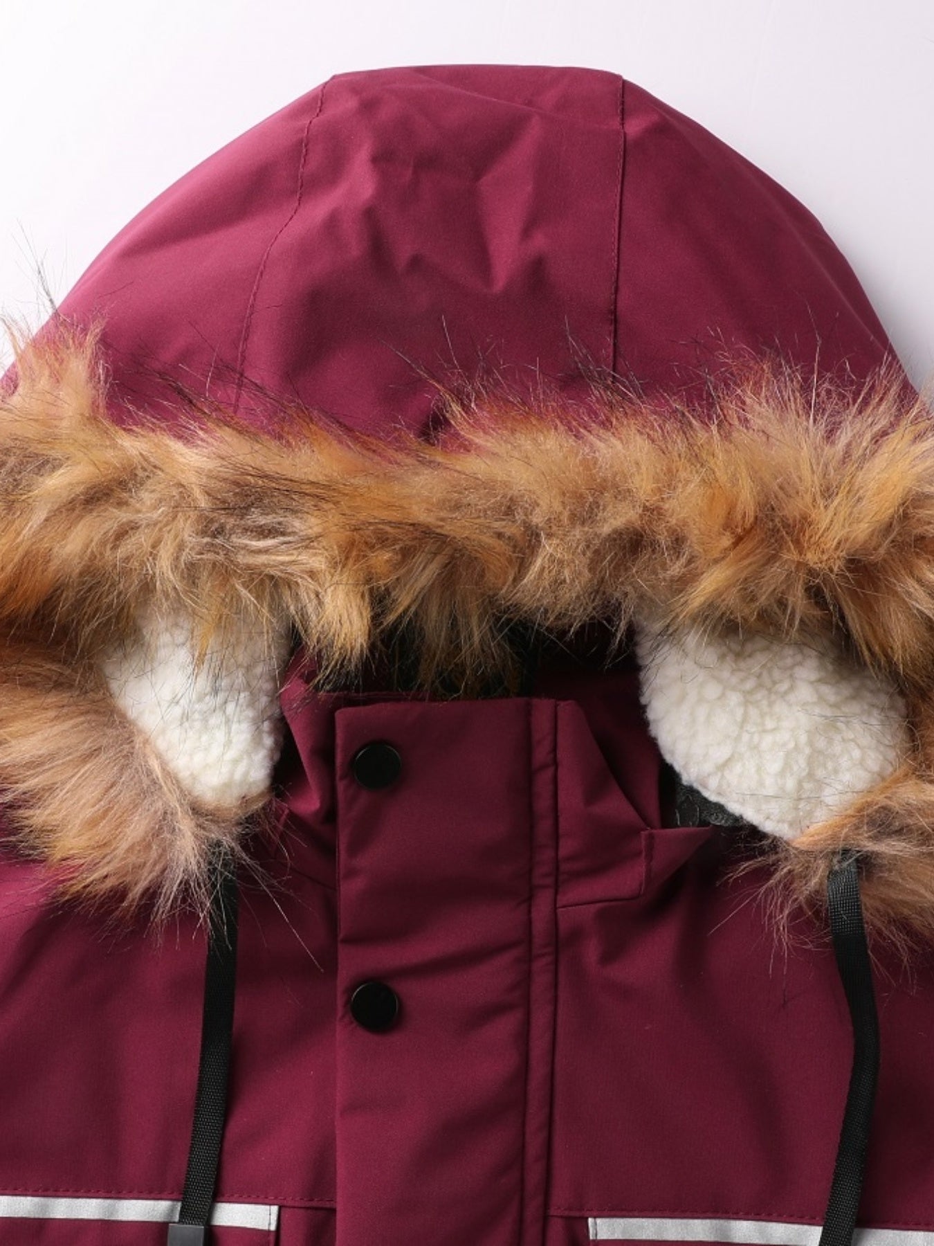 Manteaux capuche a fourrure