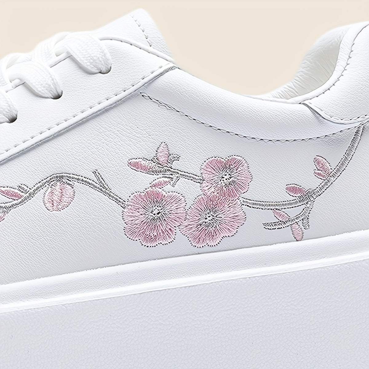 Baskets broderie Florale