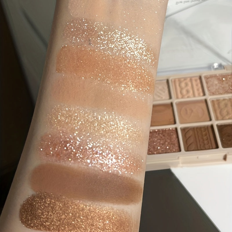 Palette de fards à paupières Nude &amp; Or – Éclat naturel et glamour
