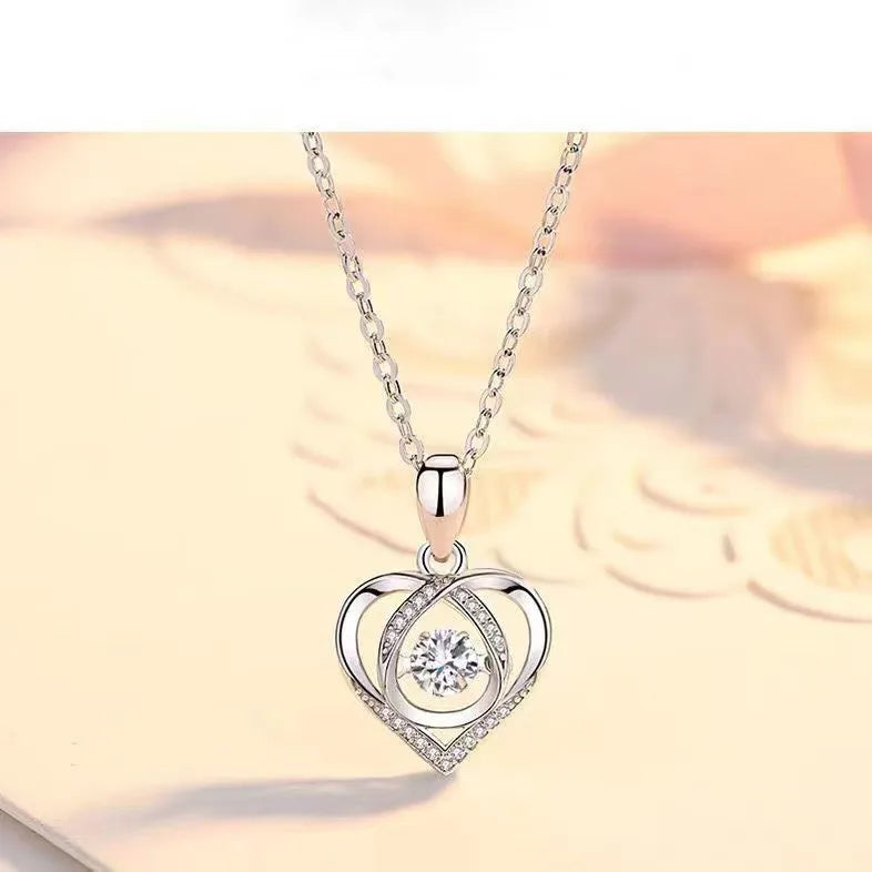 Collier Pendentif cœur en cristal – Élégance & amour éternel