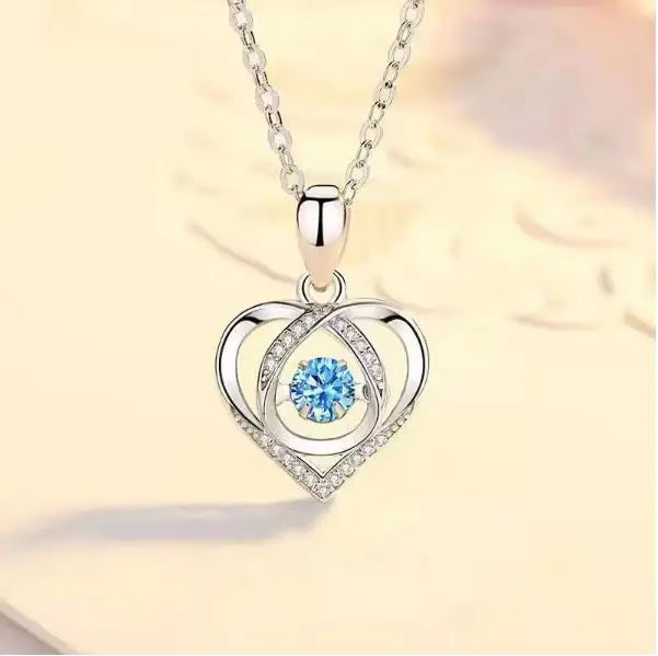 Collier Pendentif cœur en cristal – Élégance & amour éternel