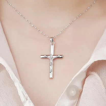 Collier divers modèle