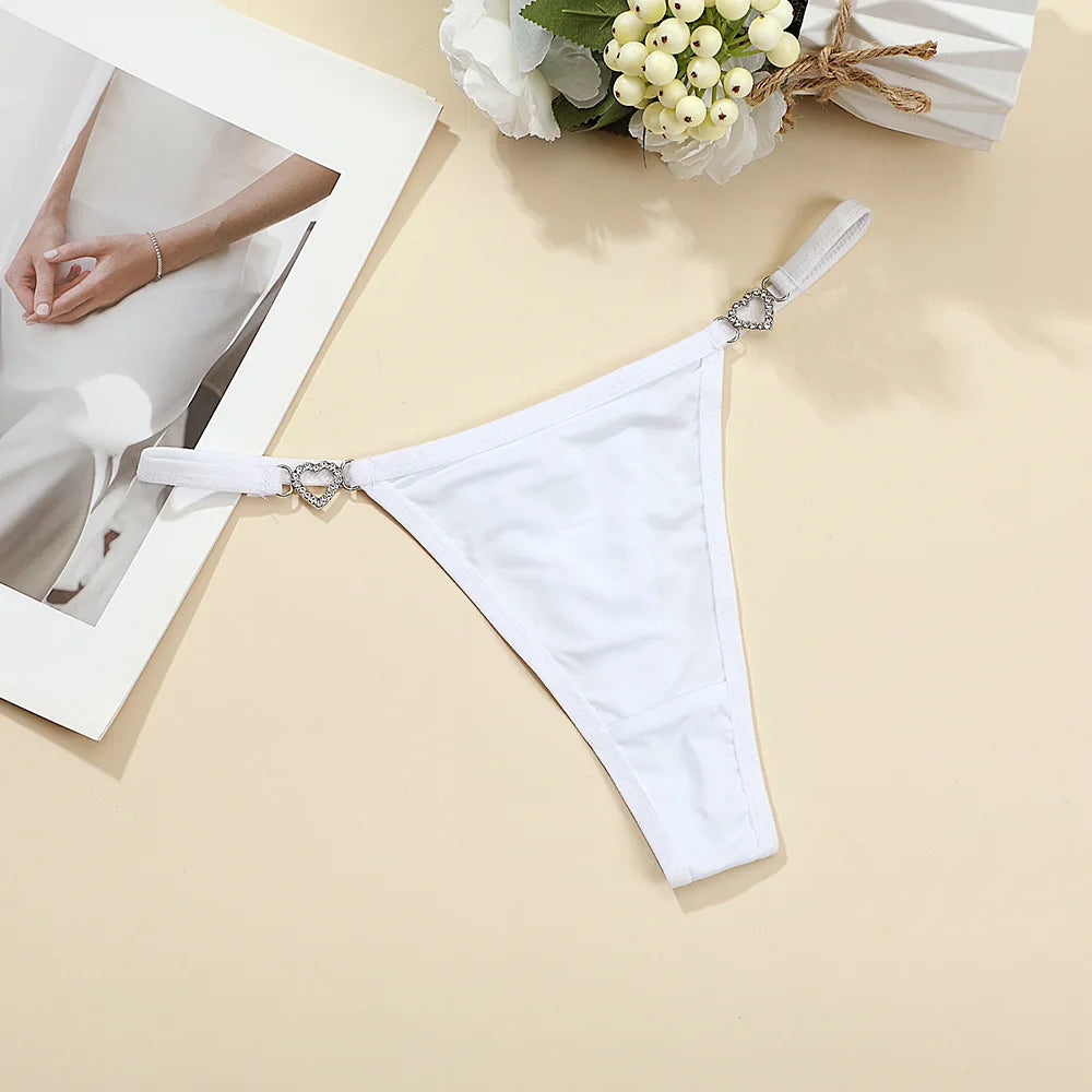 String Noir avec Détails Cœur Strass