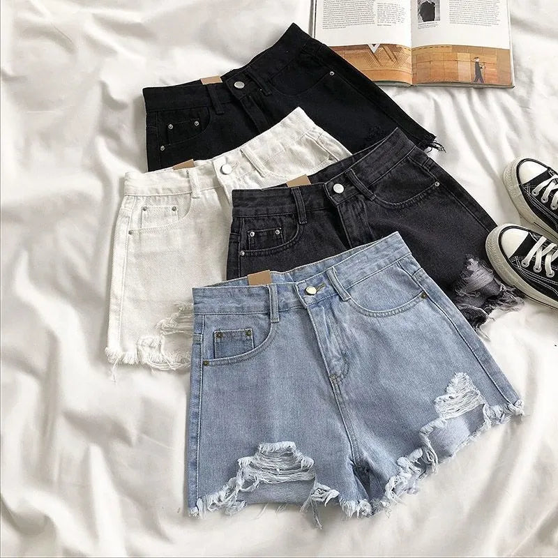 Short en jean déchiré