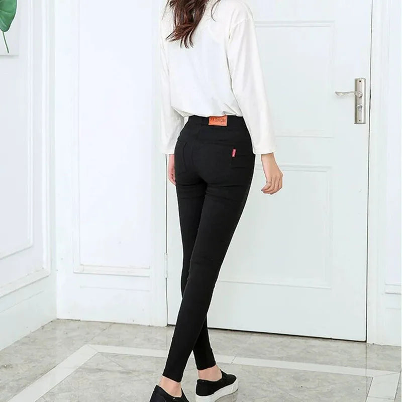Pantalon noir extensible pour femme
