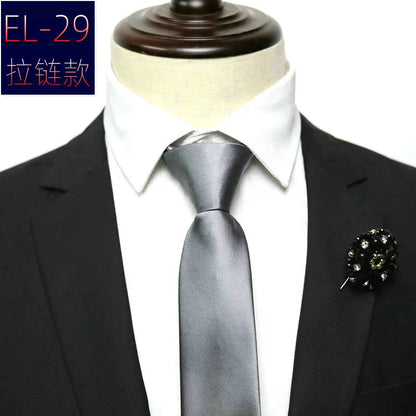 Cravate a enfilée fermeture éclair