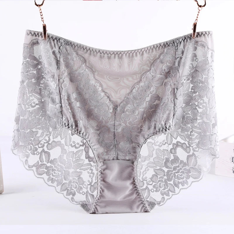 Culotte taille haute en dentelle