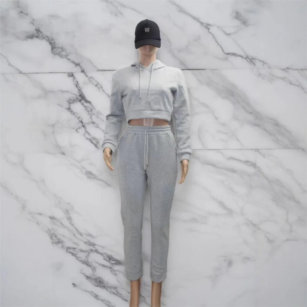 Ensemble de survêtement femme – sweat court à capuche et pantalon jogging