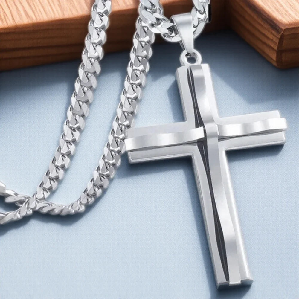 Collier pendentif croix pour hommes