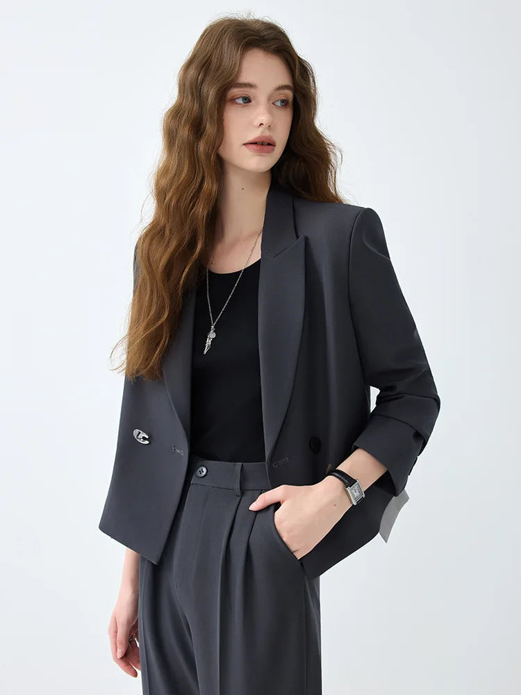 Veste femme double boutonnage courte