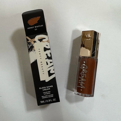 Brillant à lèvres Fenty beauty