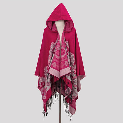 Cape à capuche bohème – Chaleur et élégance artisanale
