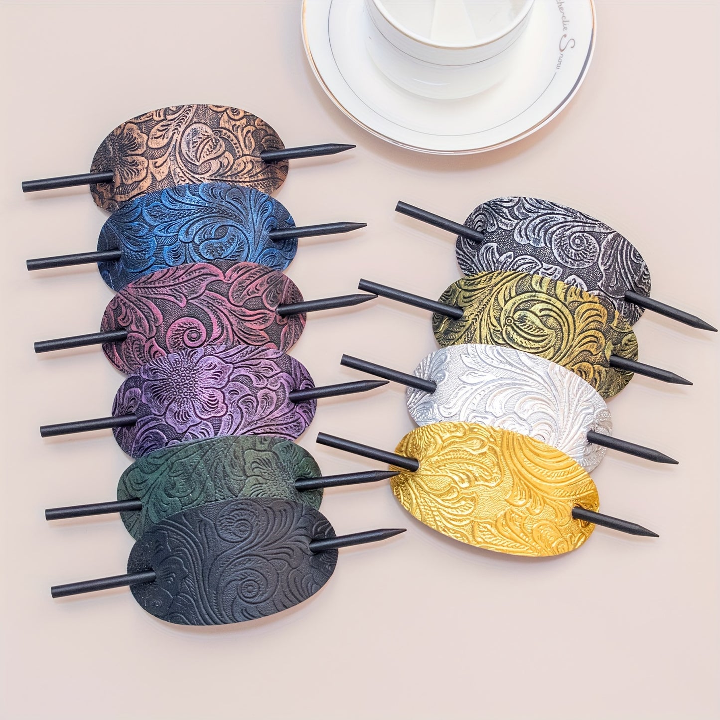 Pince à cheveux en cuir avec baguette – Élégance naturelle